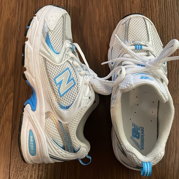 New Balance MR530 sneakers - Picture 3 of 10